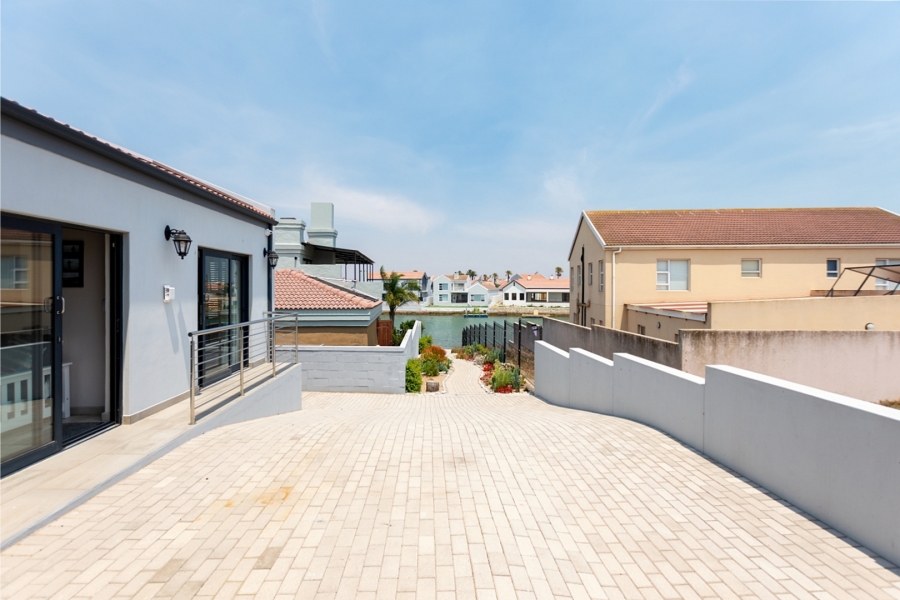 2 Bedroom Property for Sale in Port Owen Western Cape